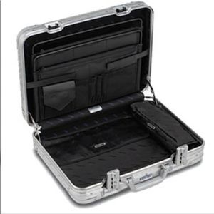 RIMOWA Topas Attache (large)